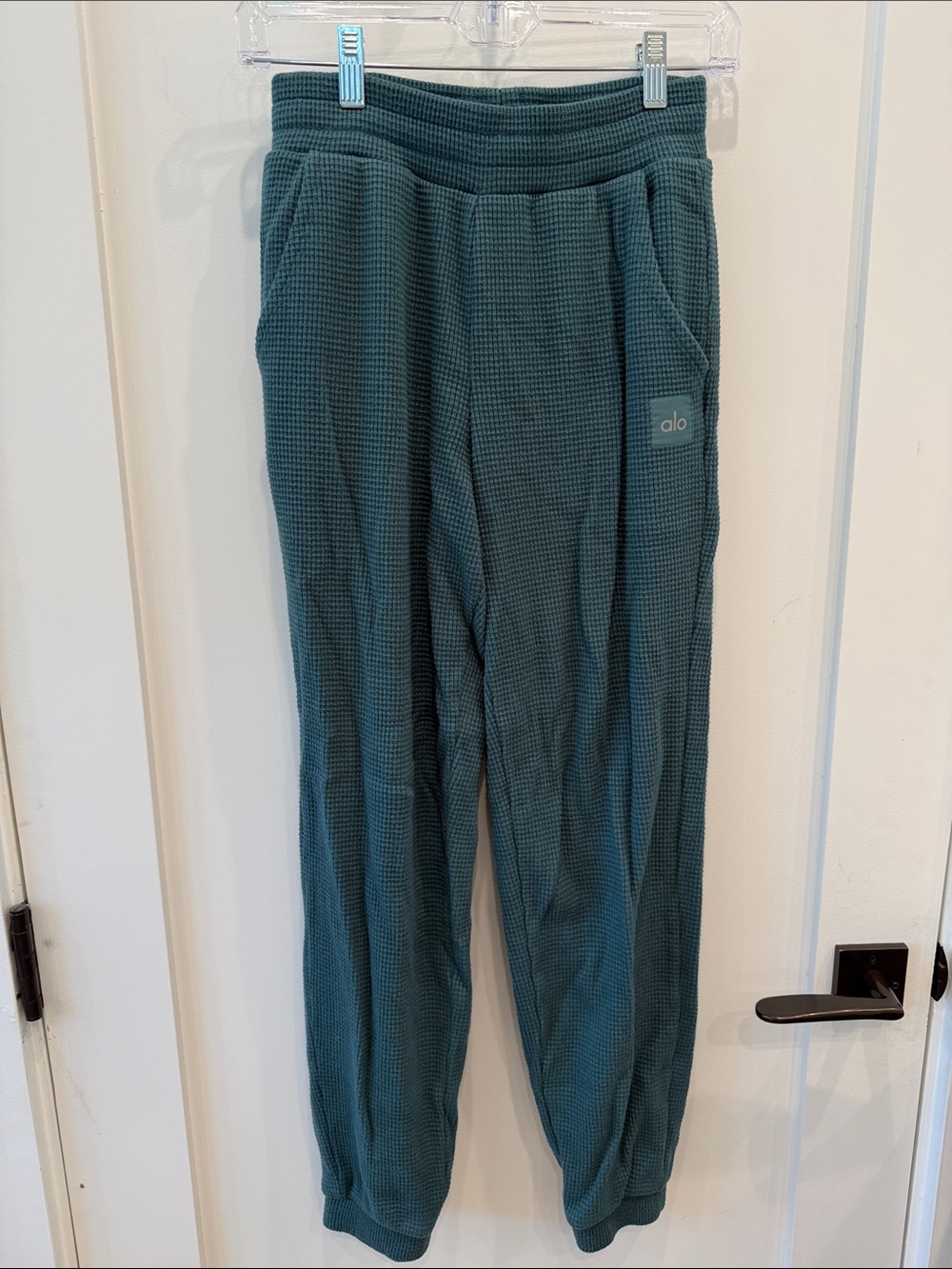 ALO Waffle Weekend Escape Jogger